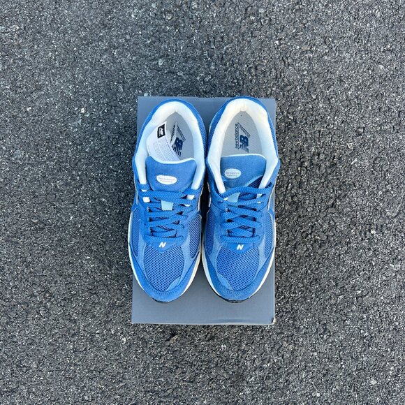 New Balance 2002R Blue/White - Picture 1 of 5